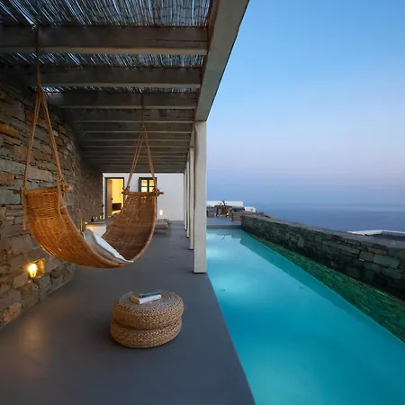 빌라 G Y In Tinos Kardhianí