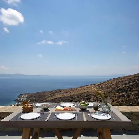 빌라 G Y In Tinos *