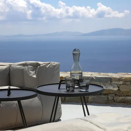 빌라 G Y In Tinos Kardhianí