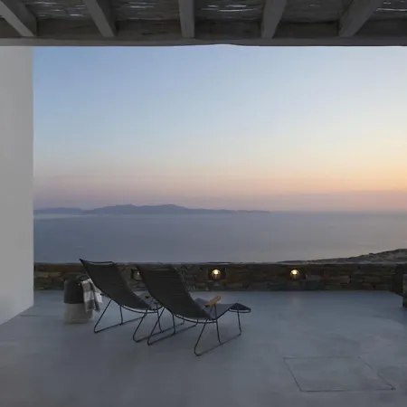 G Y In Tinos * Kardhianí