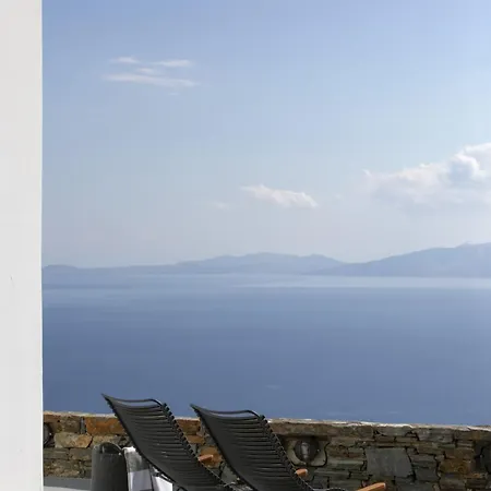 G Y In Tinos Kardhianí