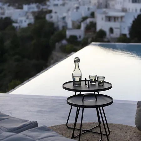 G Y In Tinos * Kardhianí